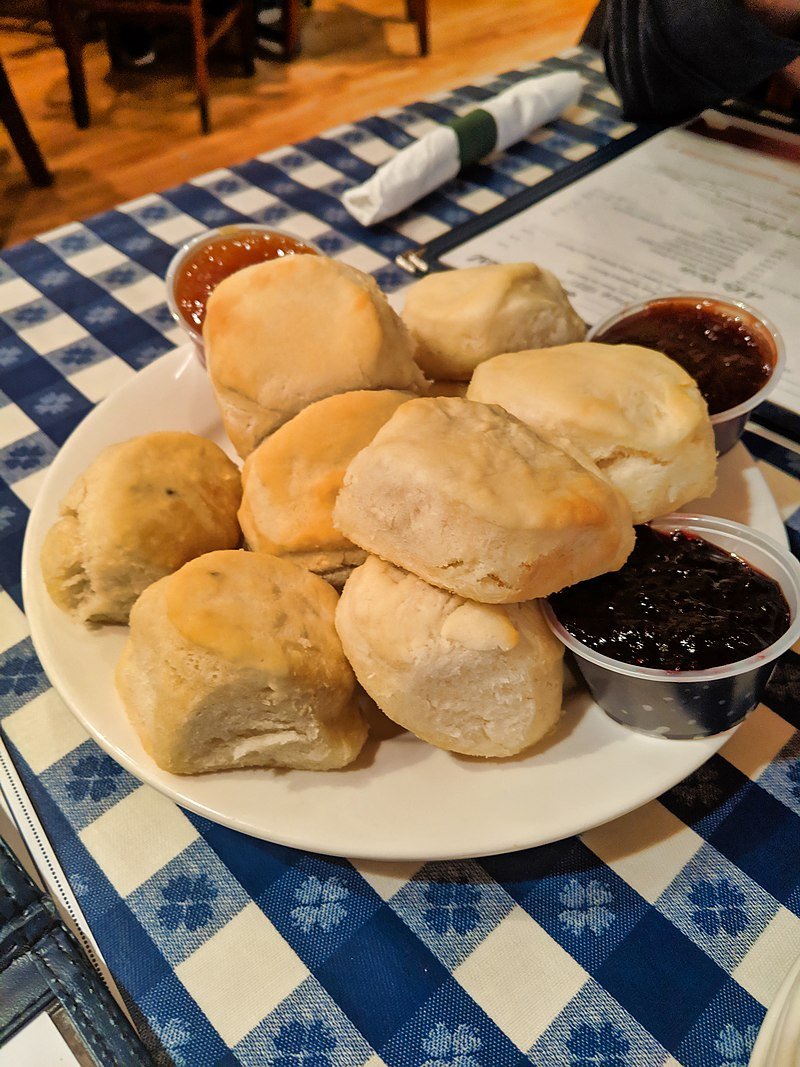 YukiMitsukuri's tweet photo. I ran out of dough to make the biscuits.
#BestExcuseToTakeADayOff https://t.co/WMVNL303ru