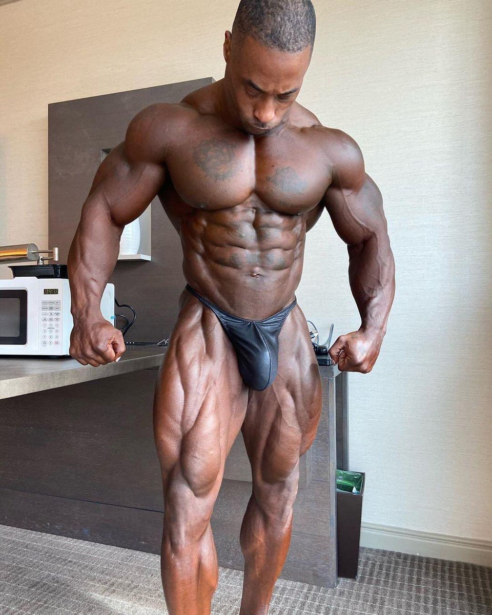 MASTERCALEBUK's tweet photo. How can you even think of looking at my perfect Alpha Male BBC Body and not surrendering all your cash to me .
When I wake up I want my email full of sends
https://t.co/fLFz7UDtdj
#blacked #ultimatemuscle #BBC #Blackpower #finsub #surrender #hungmuscle #BNWO #drool #ripped https://t.co/emiUE7009V