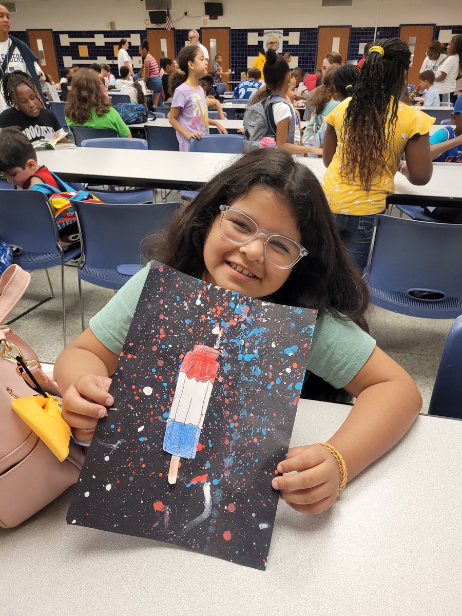 CEColeArt's tweet photo. Today was a great start to #msdsummerstyle session 2. Enjoy your 4th of July! https://t.co/xjbUGWDlTq