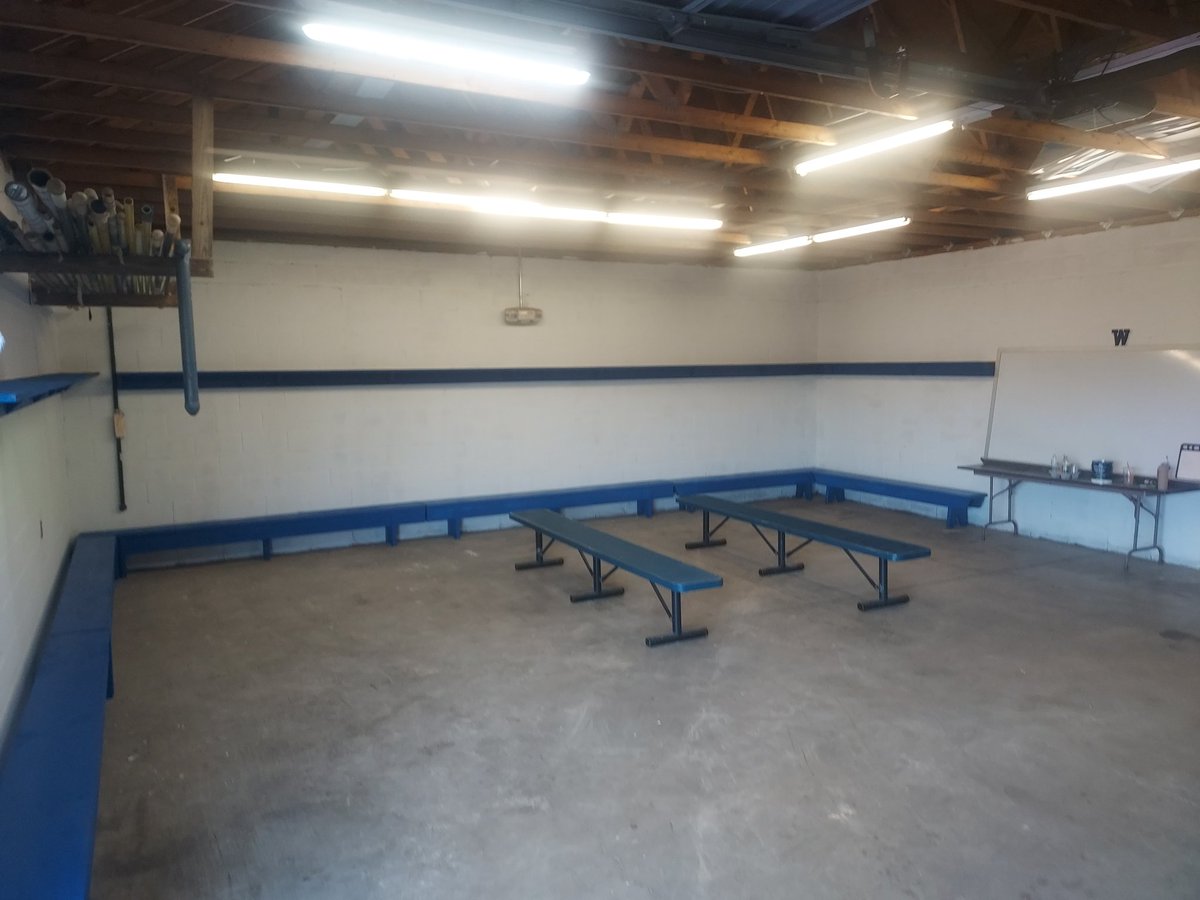 WestNHfootball's tweet photo. Thanks to all our sponsors and supporters at the Blue Knights Football Fund for helping us turn a shed into this new locker room for the team! Helmet hooks installed later this week. #blueknights #westsidepride #dayandknight https://t.co/Brqwpcdfzx