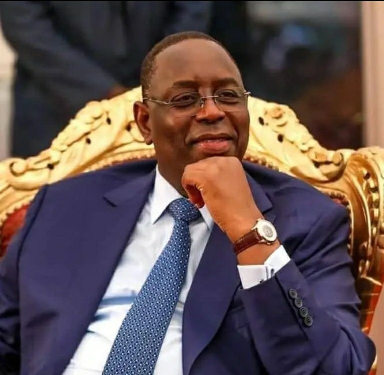 evelinediatta90's tweet photo. Il s’inscrit désormais dans la catégorie des Grands Homme de l’humanité .
Je suis Fière de mon Président @Macky_Sall .
#Senegal
#FreeSenegal
#kebetu
#mackysall
#MerciPresi https://t.co/4wN7Cf74nT