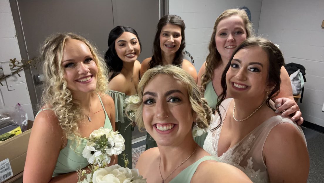kristina_emmert's tweet photo. @nicole_hancock_ @emilykendrick03 @MaddieScheil @JessiCotton16 @britnimacy @paige_sheean 🫶🏻💕🥹 https://t.co/Hb9LObZf5W