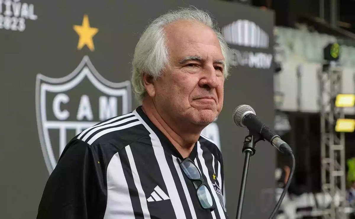 Em sua coluna, Rodrigo Capelo faz comentários sobre a possível SAF do Galo e a classifica como "caseira":

"Quando Menin emprestou 'zilhões' para que o Galo fosse campeão e doou um terreno para construir o estádio, ele dava início à compra do futebol alvinegro."

“De lá para cá,