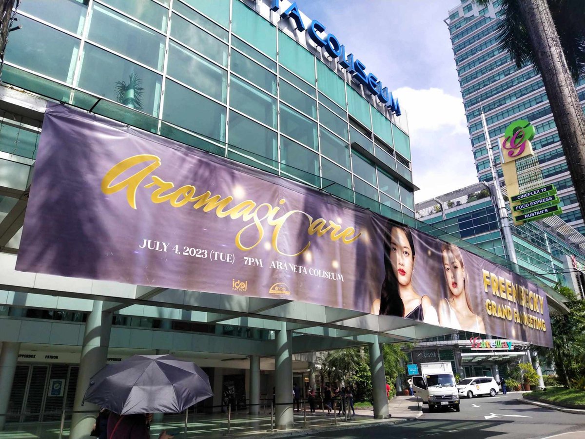 D-Day Aromagicare FreenBecky Grand Fanmeeting at The Big Dome! 🫶🏻

#FreenBeckyAromagicare #FreenBeckyAtTheBigDome #srchafreen #BeckysAngels