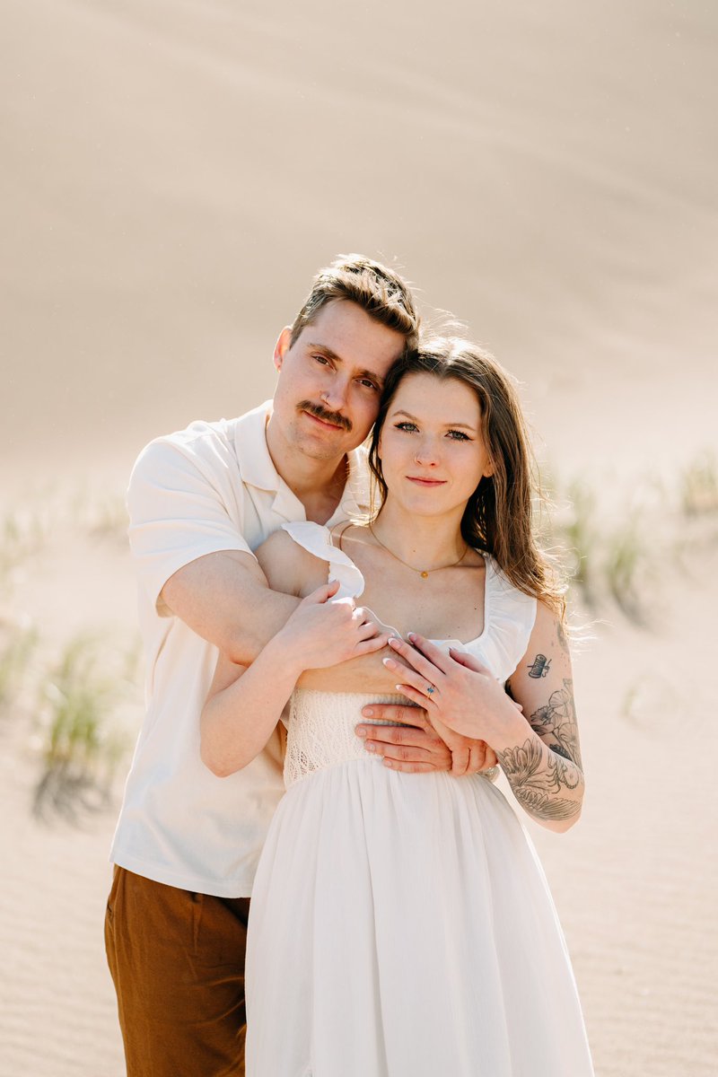savratt's tweet photo. Engagement pics at the dunes be like #greatsanddunes https://t.co/VqGplweTv7