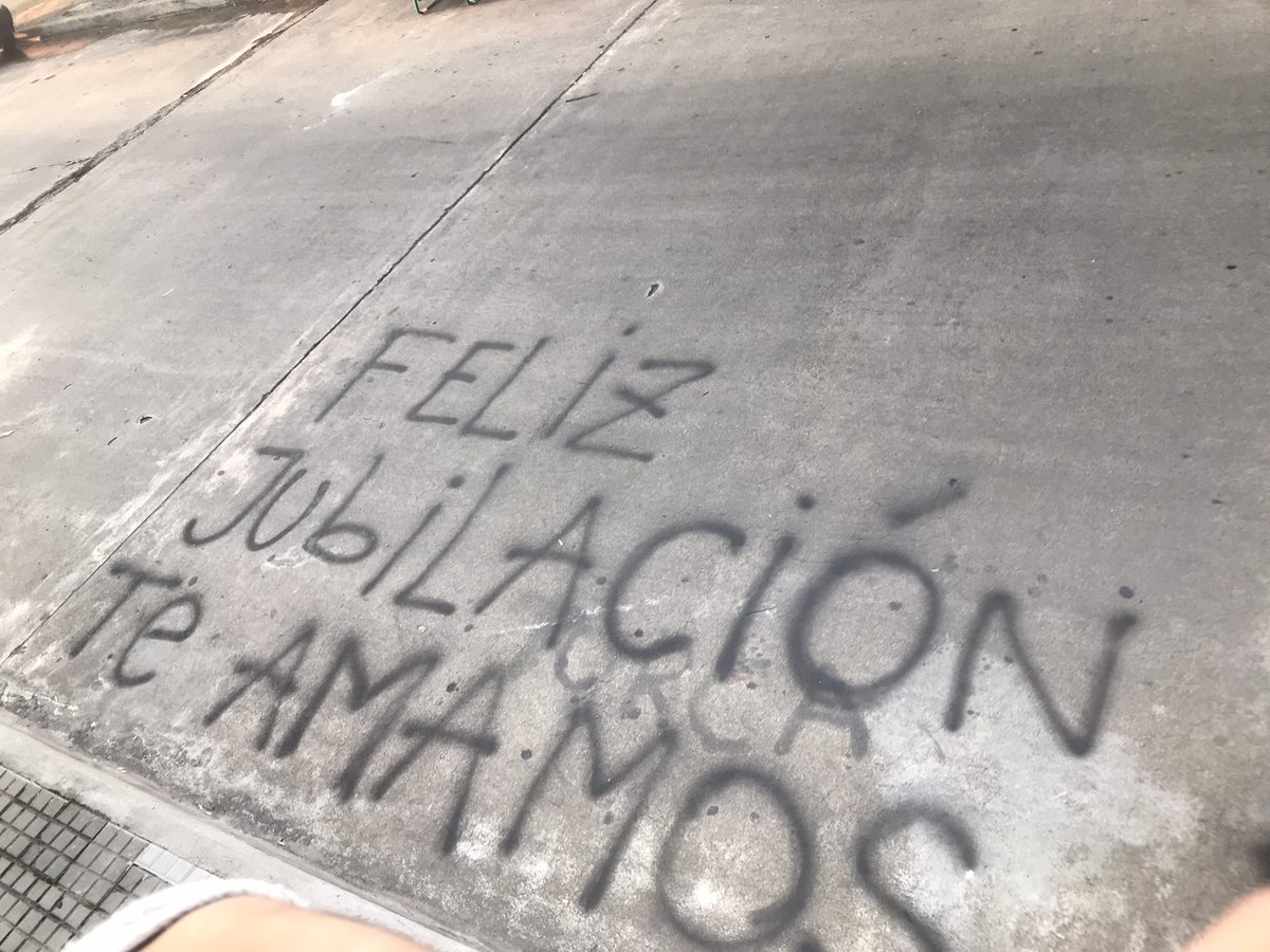 __azafran___'s tweet photo. Esooo pudo soltar la pala https://t.co/vS4JoPy7l0