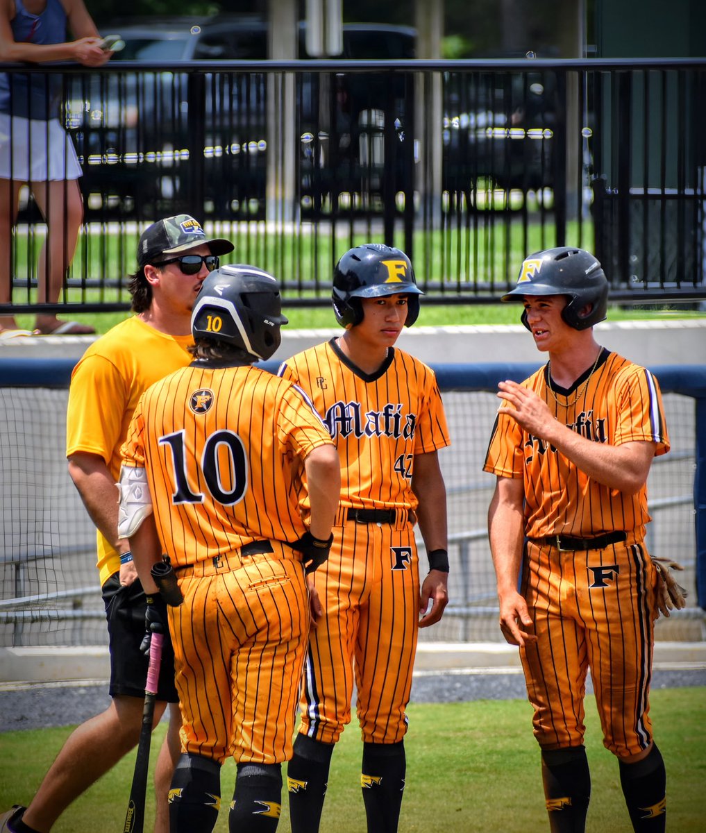 5starnationalva's tweet photo. Weekend vibes 📸💥 @PBRTournaments Summer Championships #mafiaboys #winnerswin #doods #gameday @PBRVirginiaDC @PBRMAGF @coachcody757 @Agreste_24 @JBIRDIE757 @5starnational https://t.co/fC79muEjQv
