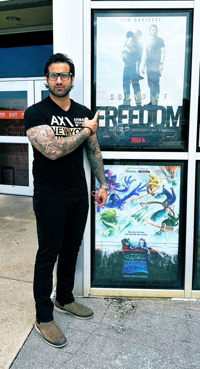 luisffaraj's tweet image. Saliendo de ver la película que Hollywood no quiere que vean. La pedofilia es un negociazo que los demacrados morales no condenan, sino que la promueven.

Todos al cine.