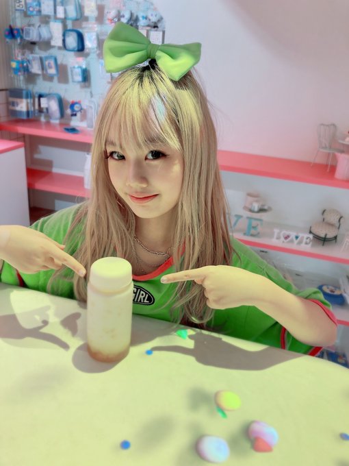 Twitterのコスプレ画像18