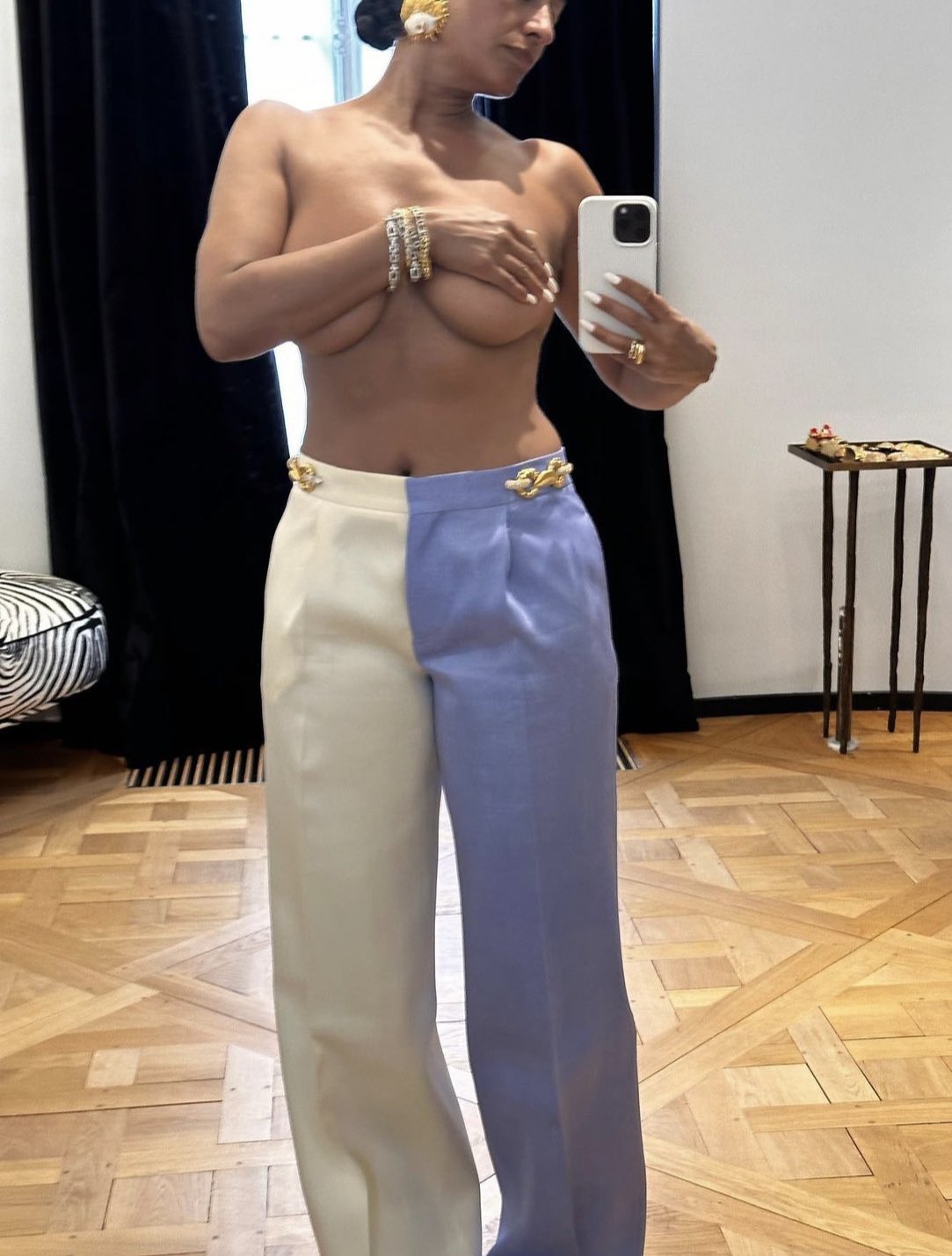 BORDERLINE RICH AUNTIE. on X: Babyyyy, Ms.Tracee Ellis Ross is serving us  topless details. t.cox3uVd766x8  X