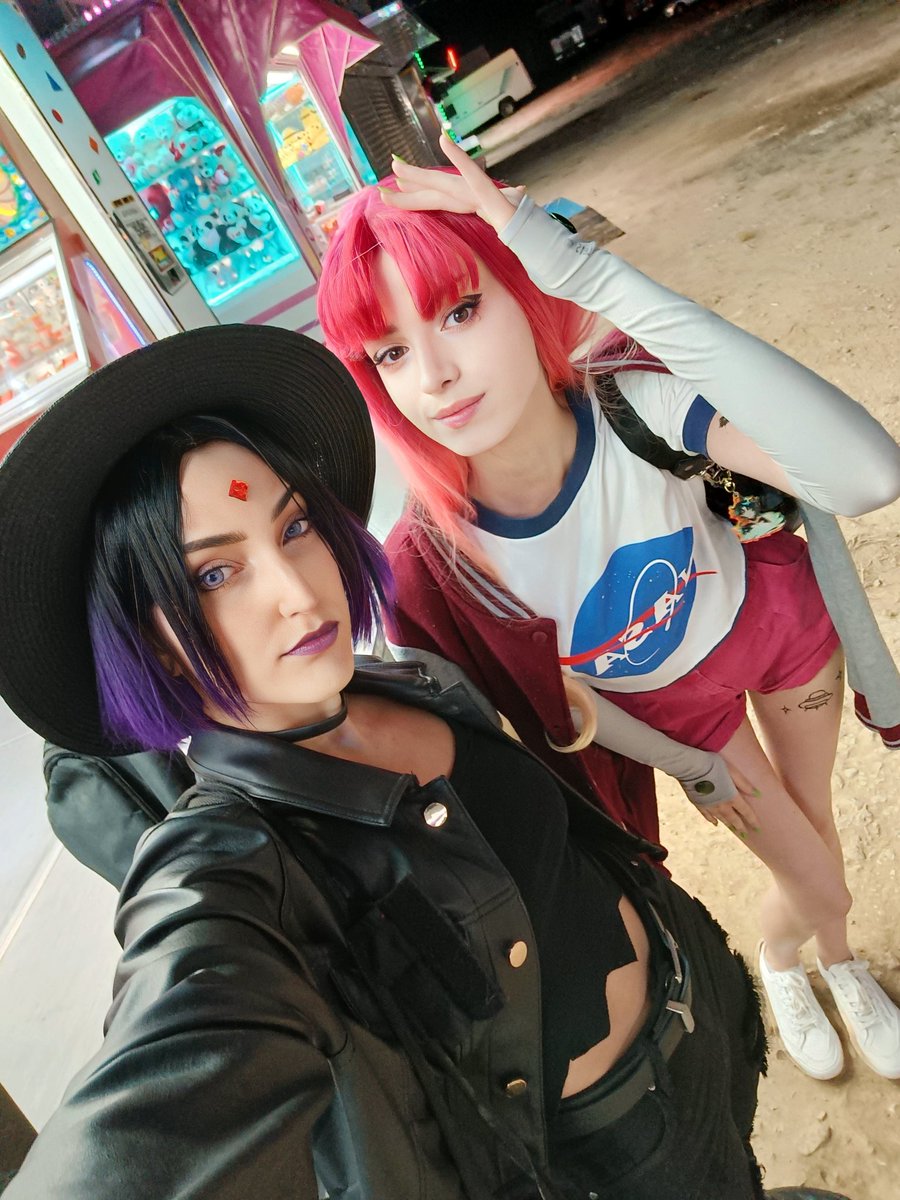 shinorisucos's tweet photo. Girl's night out while the rest of the bois grab pizza 🍕

Raven n' Starfire version from @_gabrielpicolo art! 💜🧡

#TeenTitans #Raven #Starfire https://t.co/XdQaSiKFaI