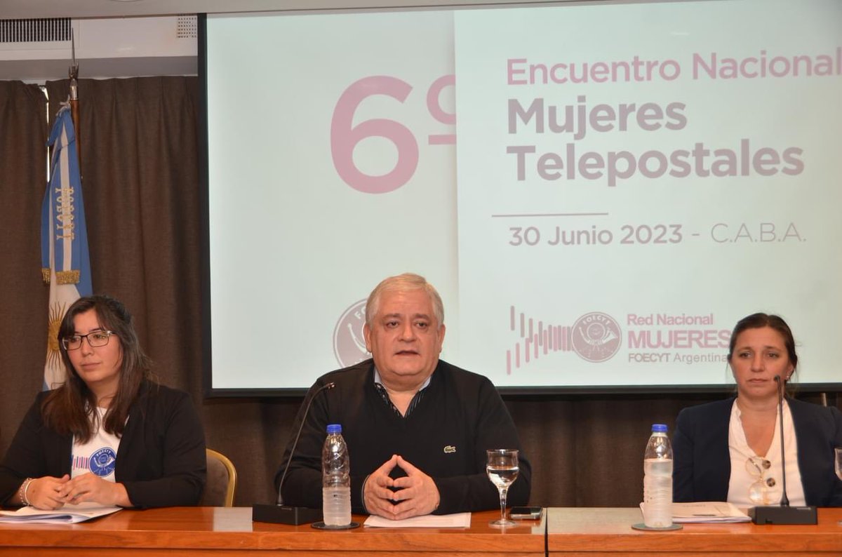 FoecytArgentina's tweet photo. Encuentro nacional de Mujeres Telepostales @FoecytArgentina! Más de 100 compañeras de todo el país se reunieron en Buenos Aires. 𝗧𝗿𝗮𝗯𝗮𝗷𝗼 𝗗𝗲𝗰𝗲𝗻𝘁𝗲 𝘆 𝗖𝟭𝟵𝟬. 𝗠𝗶𝗰𝗿𝗼𝗺𝗮𝗰𝗵𝗶𝘀𝗺𝗼𝘀. 𝗚𝗲́𝗻𝗲𝗿𝗼, 𝗽𝗲𝗿𝘀𝗽𝗲𝗰𝘁𝗶𝘃𝗮 𝘆 𝘀𝗶𝗻𝗱𝗶𝗰𝗮𝗹𝗶𝘇𝗮𝗰𝗶𝗼́𝗻. https://t.co/Xm2s0KsiU7