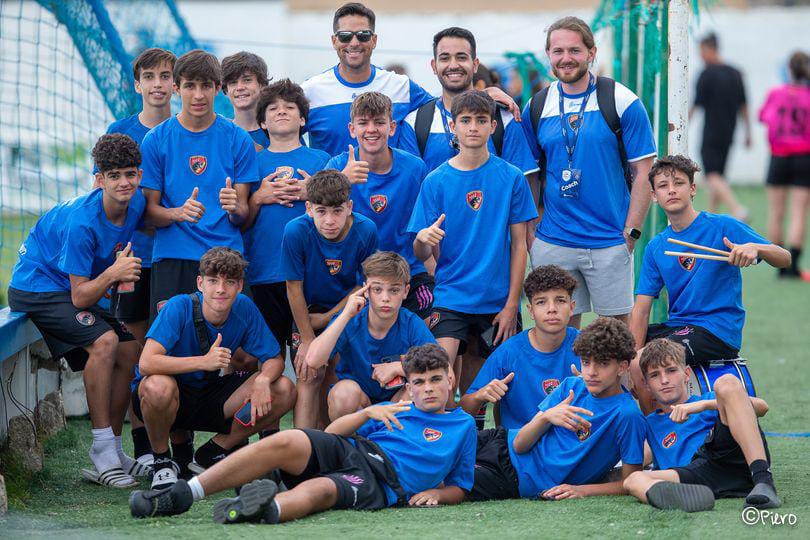 Profemiguel78's tweet photo. @madridpanthers 
Infantil sub 14 
@PirineosCup
Inolvidable experiencia.
Agradecido siempre!! https://t.co/MqKuYws6Mj