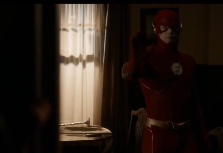 flashfacts4real's tweet photo. Thoughts on The Flash 9.10 ???? https://t.co/YF72MibsVb
