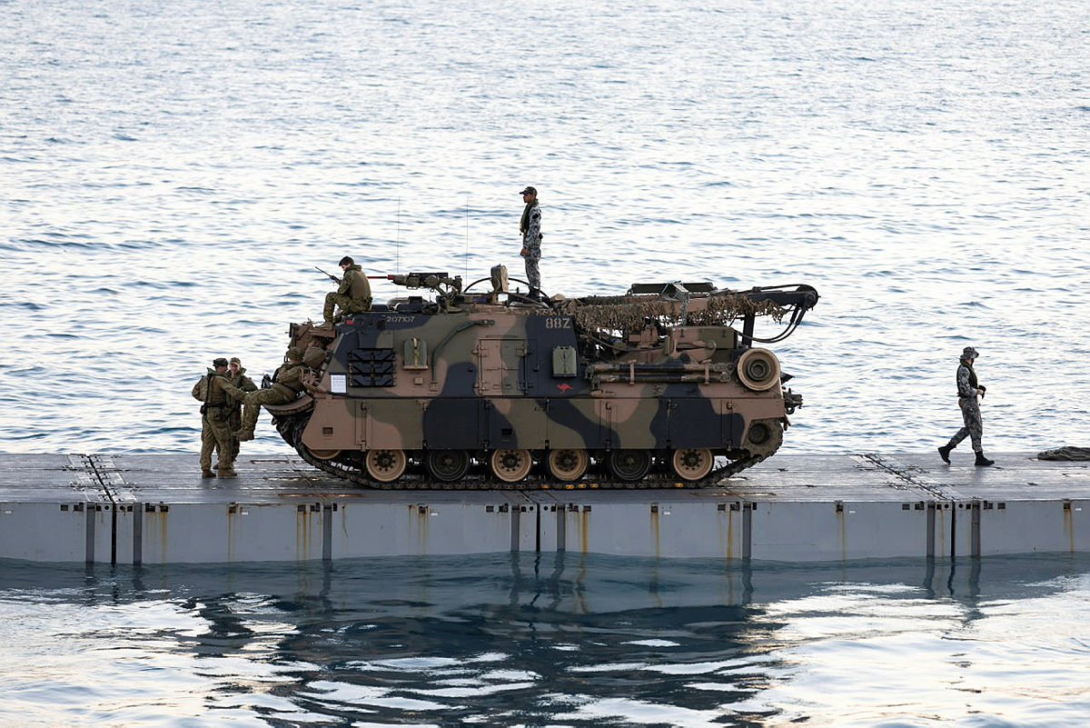 zbz555's tweet photo. More armoured vehicle images from #ExSeaExplorer23
https://t.co/yZbZ9ftuEd https://t.co/TCGXeWTboh