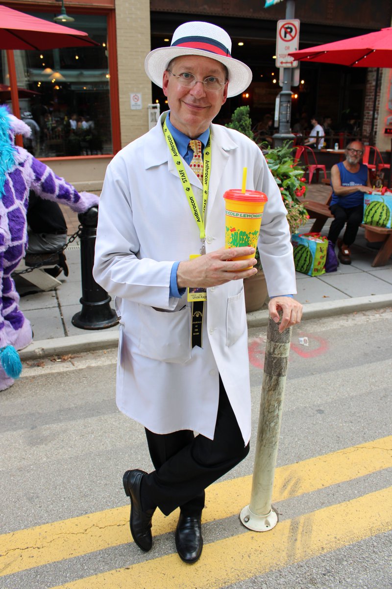 #anthrocon2023 <a href="/Unclekage/">Uncle Kage, now at 🟦sķy</a>