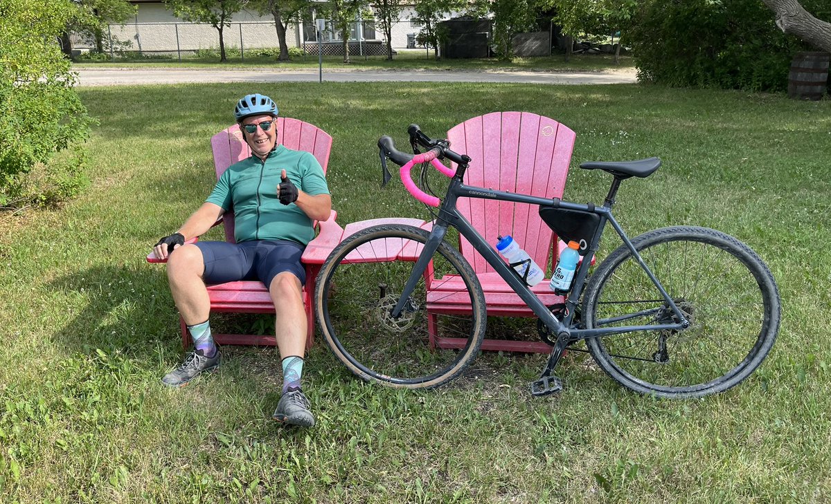 Gotta love it when you come across a great place to take a break #sharethechair #parkscanada