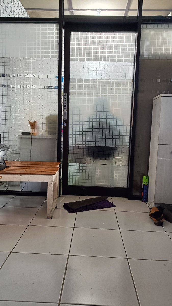 TrisnoAmini's tweet photo. Bismillah menunggu dibalik pintu 🤲 https://t.co/BIcZkRp42P