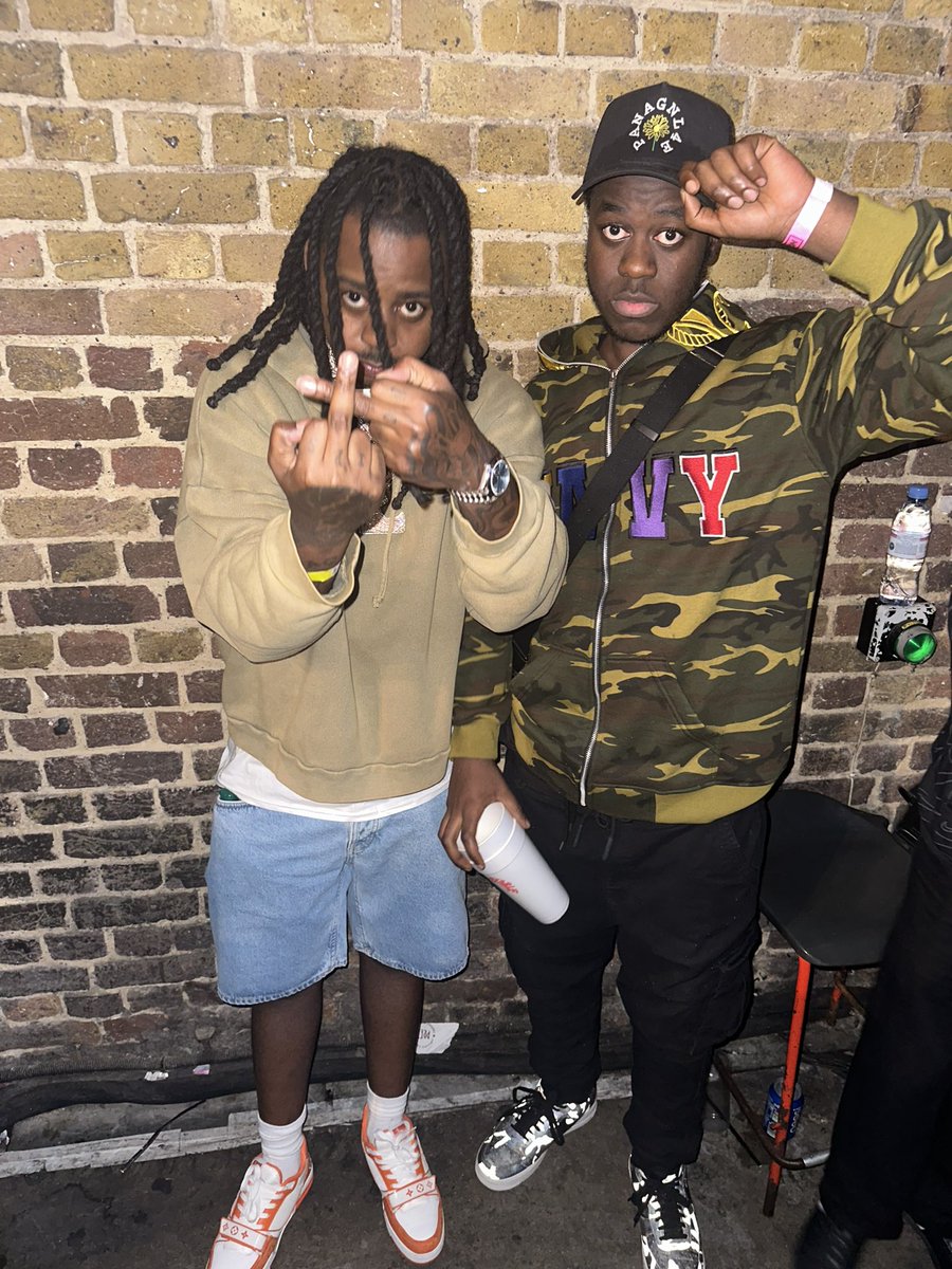 iamkingneezy's tweet photo. You can’t tell me this shit ain’t real 🌊👑 https://t.co/sYD8weEQeF
