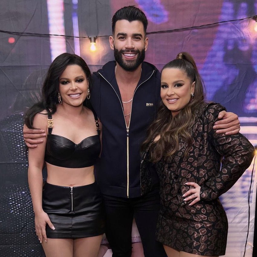 VSertanejo's tweet photo. 🚨EXCLUSIVO: Maiara e Maraisa irão participar do DVD do Gusttavo Lima que será gravado amanhã na casa dele. https://t.co/qwyI5rWkGZ