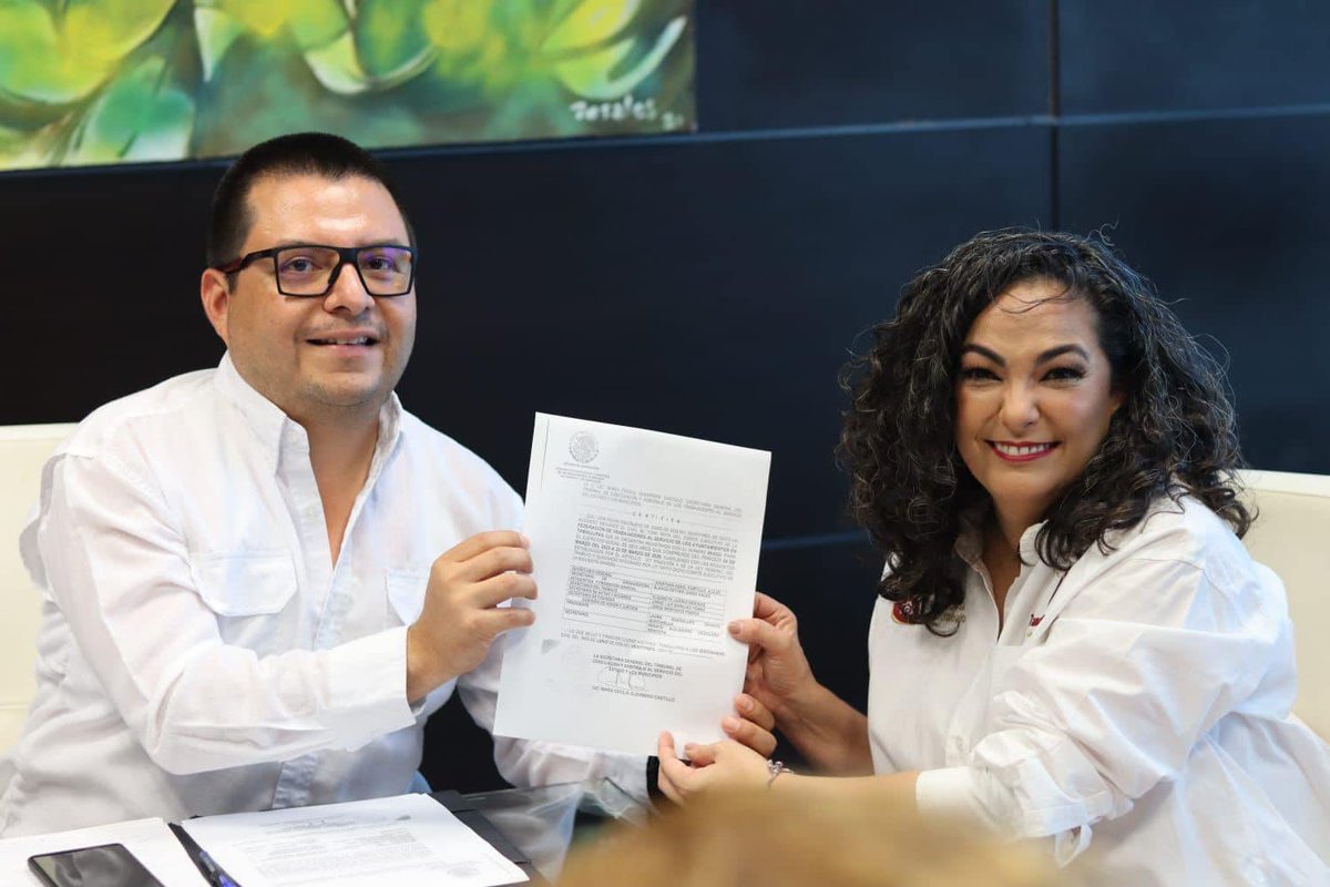 fetsatoficial's tweet photo. Atendiendo al llamado formal de la @fetsatoficial, de sostener un diálogo Institucional, la Secretaria del Trabajo @olgapsosa recibió este día a los integrantes de la FETSAT para conocer los objetivos que busca alcanzar el organismo sindical en sinergia con el @gobtam. https://t.co/NgQHviNUE9