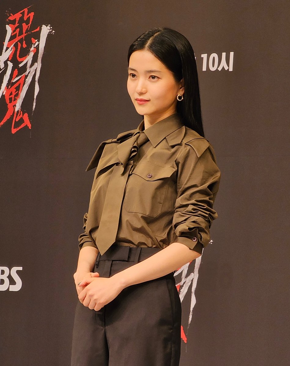 taeri_yeosin's tweet photo. Kim Tae Ri ranked 2nd in 'Drama Actor Brand Reputation' for July 2023 🎉👻👏
Top Rank:
1 Lee Jun Ho
2 Kim Tae Ri 🎉
3 Kim Tae Hee
4 Lim Ji Yeon
5 Shin Hye Sun
6 Ahn Hyo Seop
7 Han Seok Gyu
8 Lee Sung Kyung
9 Chun Woo Hee
10 Kim Dong Wook

🔗https://t.co/bjyJtTbrCv https://t.co/3fadelZqzo