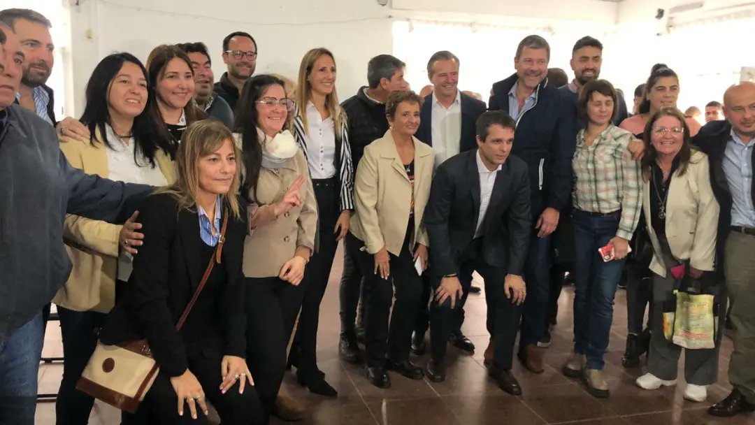 Participé de una reunión como precandidata a Concejal de la Lista 44 con el compromiso de trazar un camino con visión a las #elecciones2023 Escuchamos a <a href="/bordet/">Gustavo Bordet</a> quién estuvo acompañado por el precandidato a Gdor <a href="/adanhbahl/">Adán Bahl</a> precandidatos a intendentes, legisladores y concejales