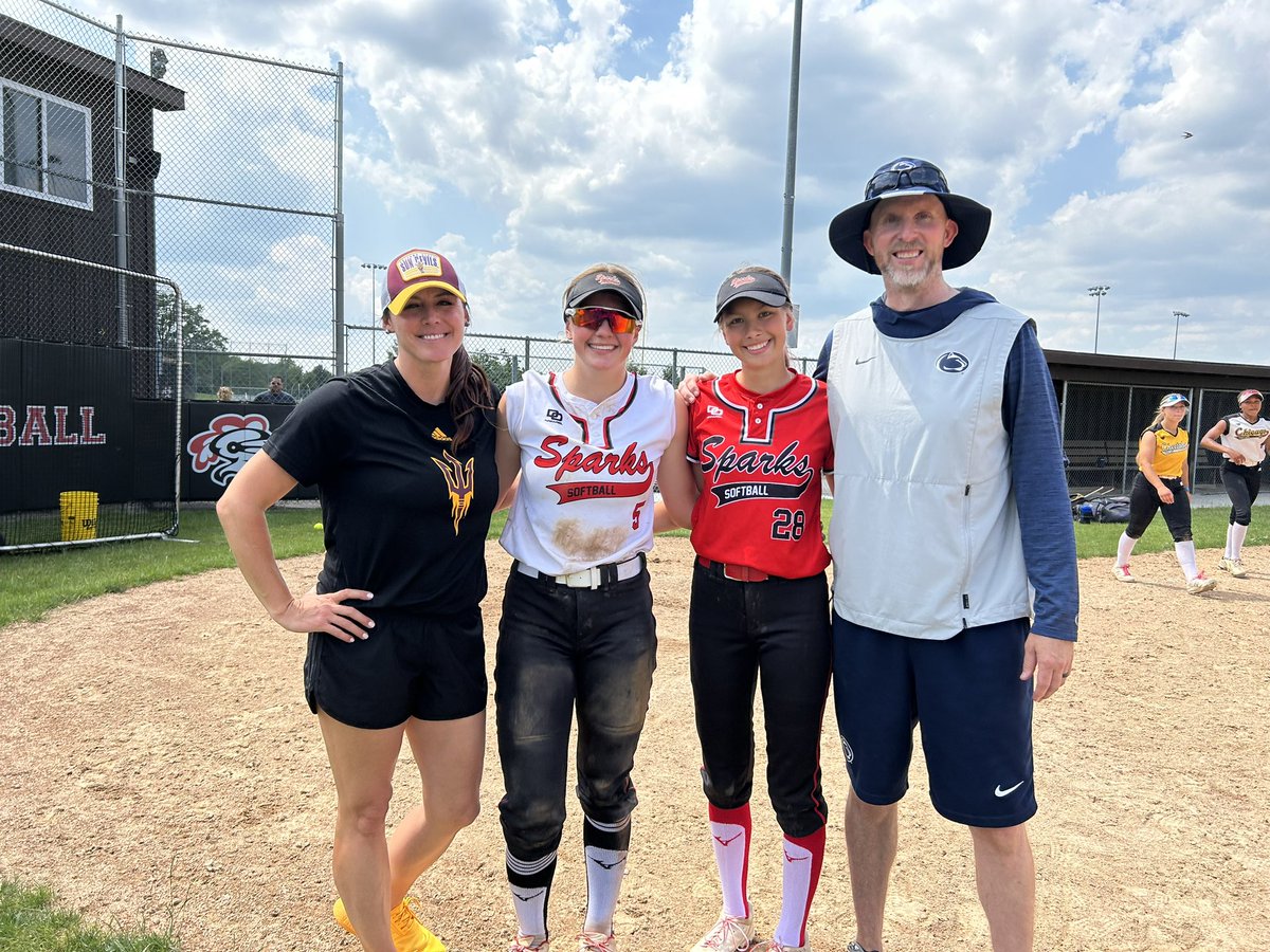 Huge thanks to <a href="/coachcbartlett/">Megan C Bartlett</a> and <a href="/CoachTylka/">Jeff Tylka</a> for coming out to Illinois after a long trip and hosting such an amazing camp. I got insight into a great softball mentality as well as some very helpful tips. Can’t wait to apply them this weekend! <a href="/Penn_Softball/">Penn Softball</a> <a href="/ASUSoftball/">Sun Devil Softball</a>