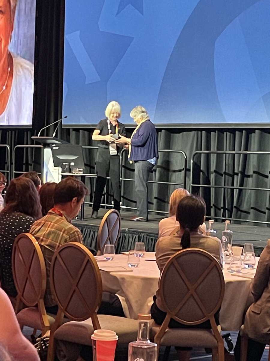 Karen Nelson tweet media