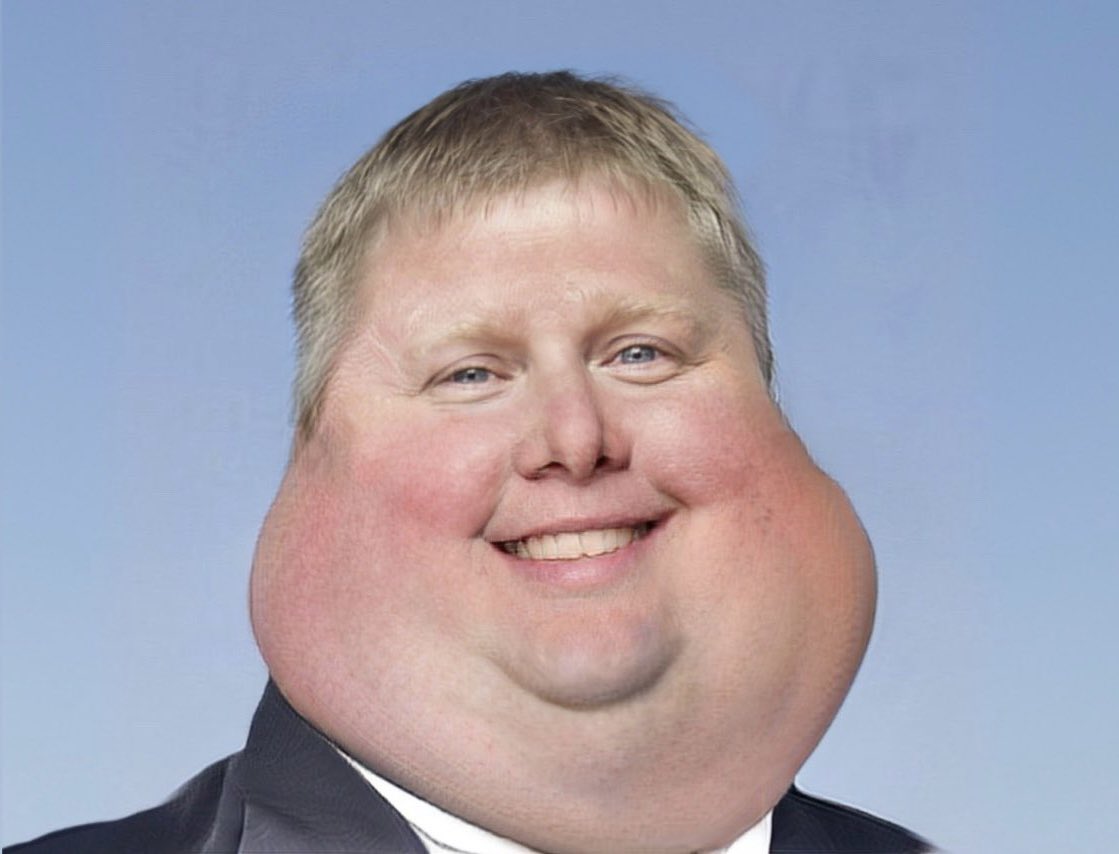 <a href="/cameron/">Cameron Winklevoss</a> <a href="/BarrySilbert/">Barry Silbert</a> I ain't reading all that. I'm happy for u tho. Or sorry that happened.