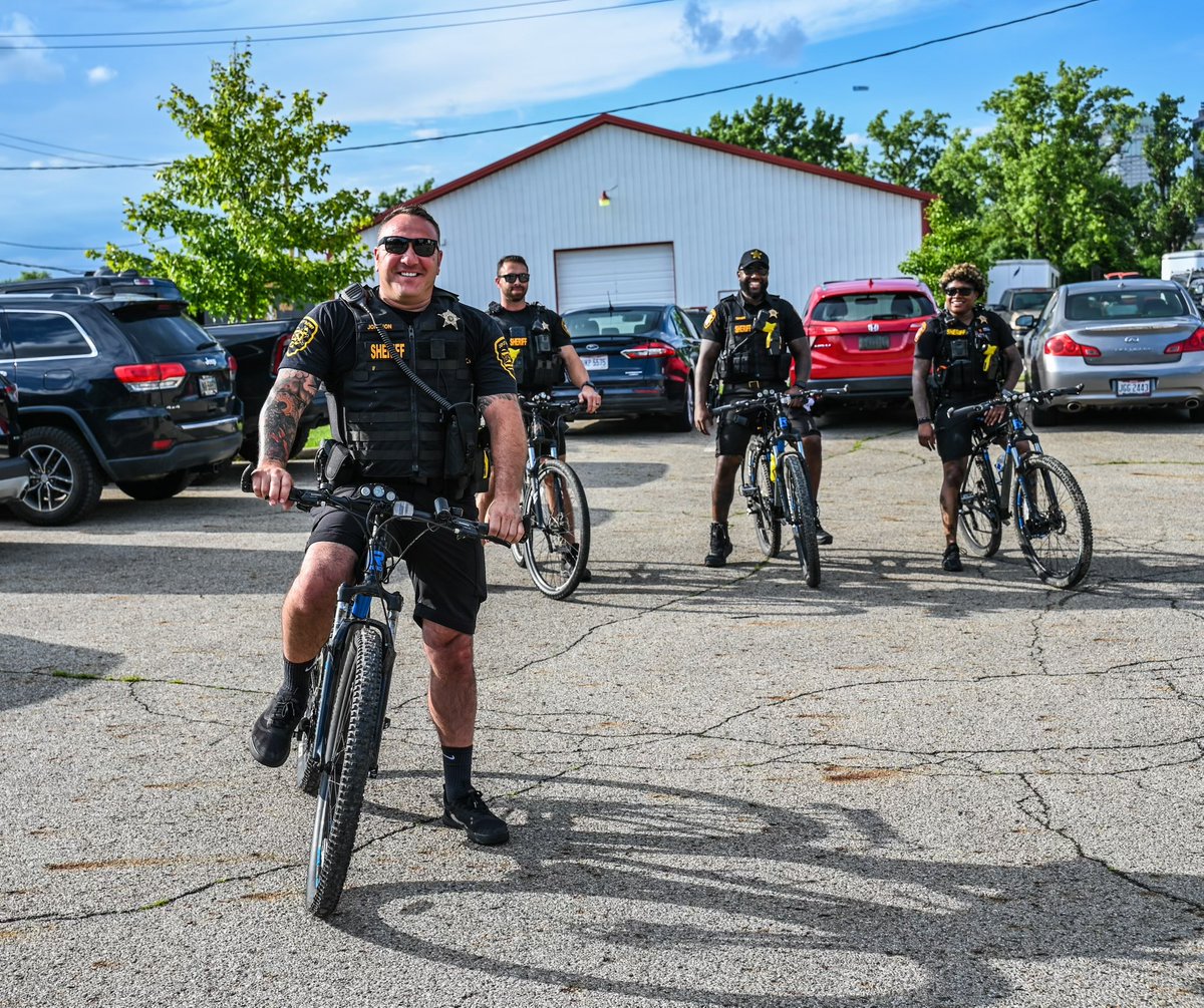 OHFCSO's tweet photo. Our Bike Unit out at @redwhiteboomcbus ensuring safety downtown and throughout the metro parks..
๐บ๐ธ๐บ๐ธ๐บ๐ธ๐บ๐ธ๐บ๐ธ๐บ๐ธ
#ohfcso #bikeunit #onefamily #onevision #onemission #red #white #blue https://t.co/e9fvuI9bah