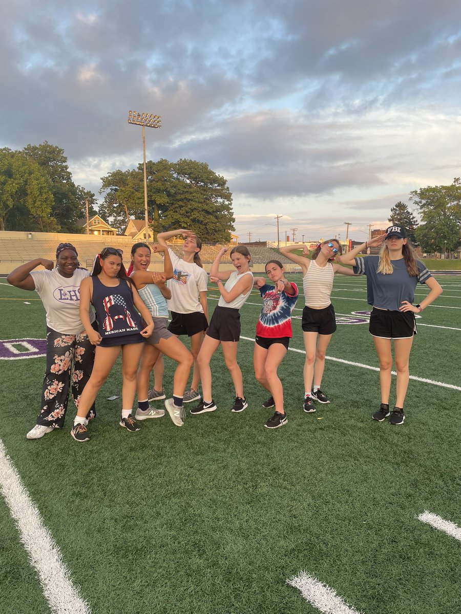 LkwdRangerettes's tweet photo. Band camp one is done! So proud of these kids!!! https://t.co/dmjAVxvMOS