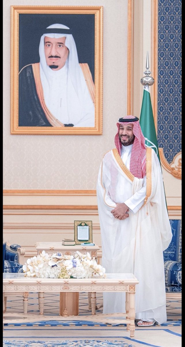 vx_ii33's tweet photo. @hmmda900 اللهم سخر لـ ولي عهدنا الأمير  #محمد_بن_سلمان الأرض ومن عليها وأفتح له أبواب توفيقك 
واشرح صدره ويسر أمره وقوي عزيمته 
اللهم إنه أكرمنا فأكرمه واحفظه بحفظك وبعينك التي لاتنام.. https://t.co/PvC5DLyz28