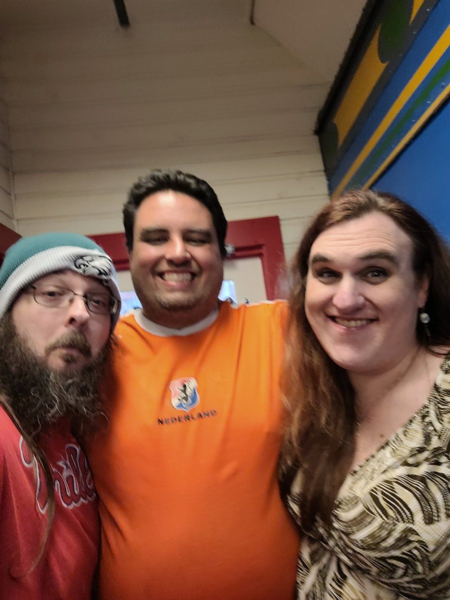 lv99redmage tweet media