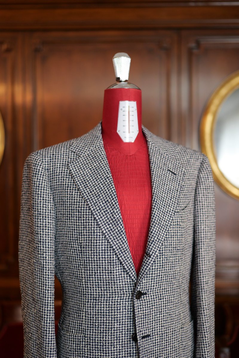 GinzaPecora's tweet photo. Jacket by PECORAGINZA <Tailor Hideaki Sato>
Fabric : FERLA Linen Blend
<FULLHANDMADE>
#pecoraginza #hideakisato #jacket #jacketstyle #ferla #linen #sartoria #sartorial #tailor #bespoke #bespoketailoring #mensfashion #mensstyle #fattoamano #fullhandmade #ペコラ銀座 https://t.co/lCavJQe1Do