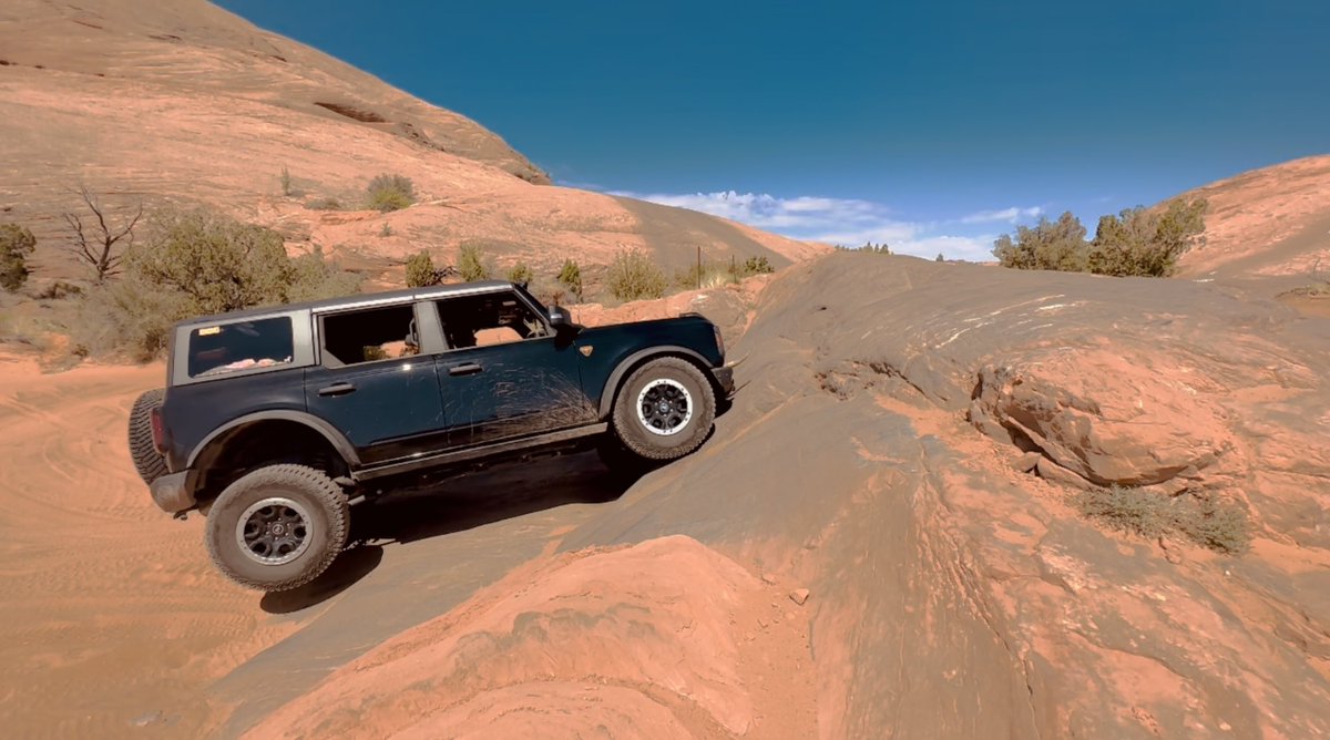 TexasFancyBoots's tweet photo. Today. Was. AWESOME!
Spent the day at Hellโs Revenge. Got to really put Big Earl to the test.
The things a stock Bronco can do is pretty mind blowing.
Sorry not sorry for all the pics that Iโm about to flood your timelines with. ๐
#FancysOffRoadeo https://t.co/HvaTVt0Xde