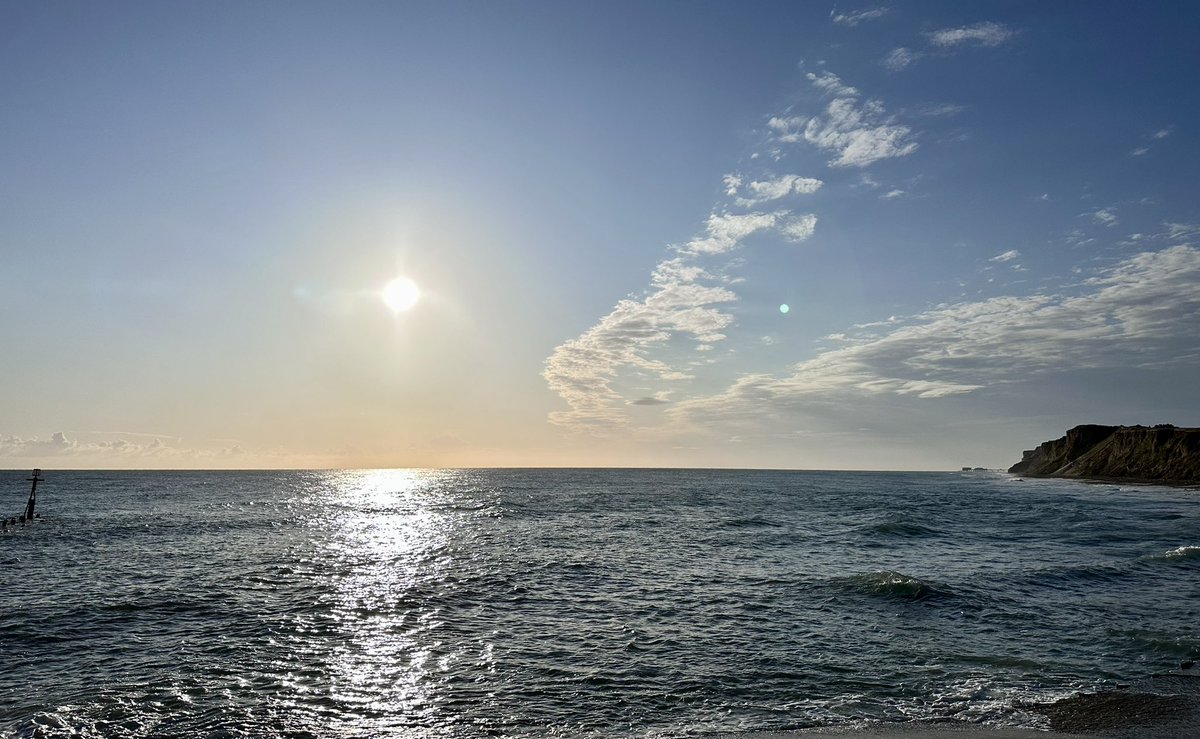 BoboKingpin's tweet photo. Good morning @ChrisPage90 @WeatherAisling #westrunton https://t.co/HvPFoxywAq