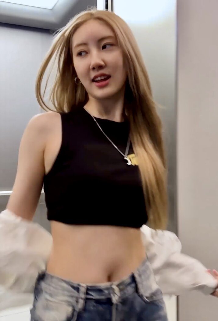 RORANGDAN's tweet image. haram has a case of chronic pretty face disease