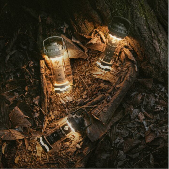 gear_camp_'s tweet photo. 灯台をモチーフにした3段階点灯の充電式LEDランタン✨
小瓶にカッコ良さを詰め込んだようなオシャレなデザイン🥳👍

🔎楽天詳細ページ▼
https://t.co/UIphOTXQKo

 #カーゴコンテナ  #デュアルライト  #ランタン  #キャンプ #CARGOCONTAINER  #DUALLIGHTMINI  #アウトドア  #LED  #充電式 #送料無料 https://t.co/mPSMFu5jRb