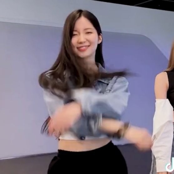 asahours's tweet image. asa is glowing

#아사 #ENAMIASA #BABYMONSTER