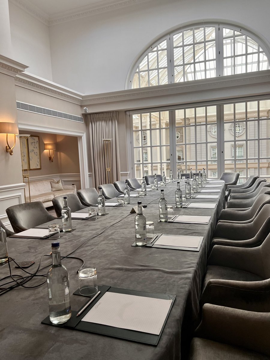 Eventprofslive tweet media