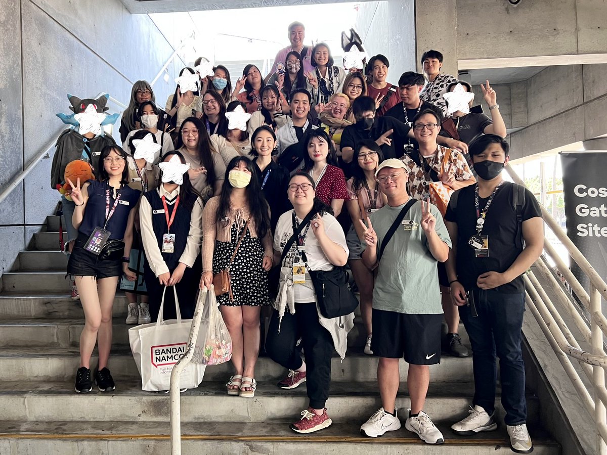 AXYoutaite's tweet photo. Thank you everyone who came out to the 2023 Anime Expo Youtaite Meetup!!! 

Hope you all had a fun time connecting and reconnecting! 🤍 #AXYoutaite2023 https://t.co/ERWNnMlclI