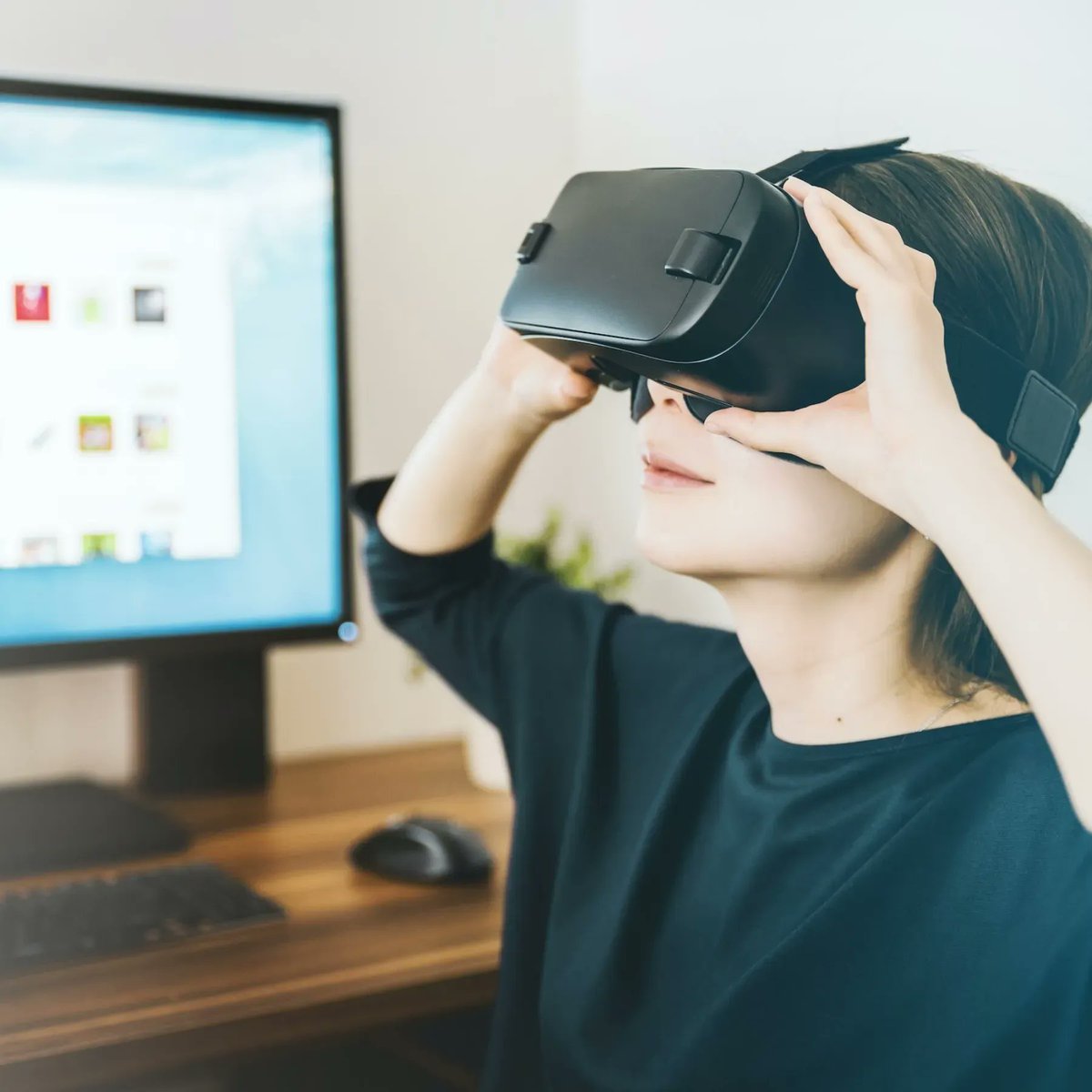 newebltd's tweet photo. Are you ready to take your website to the next level with AR or VR? In todays post we discuss how small businesses can implement these experiences using web-based platforms.

https://t.co/qLrW4EeGwJ 

#AR #VR #WebDesign #ImmersiveExperience https://t.co/F8W7Wir06G