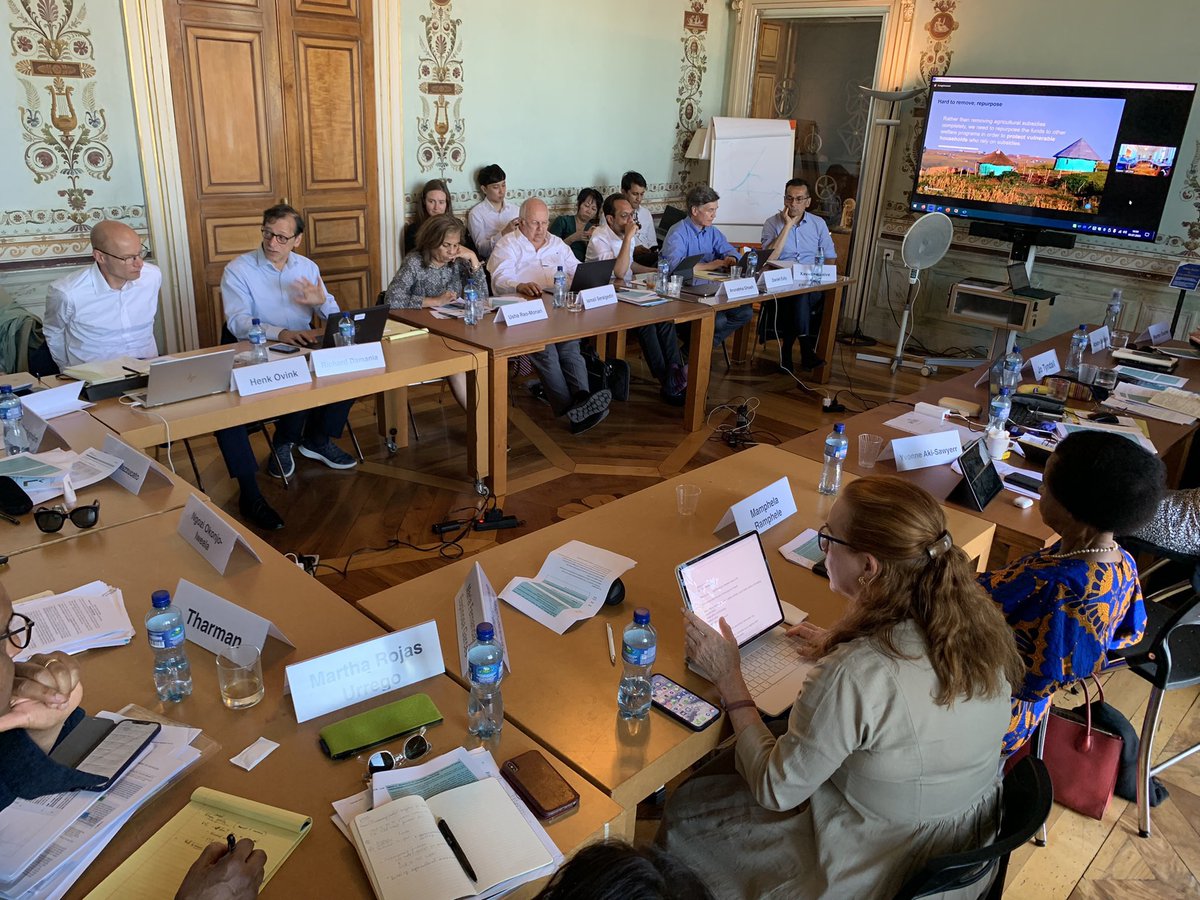 NizamiGanjaviIC's tweet image. Our Members @I_Serageldin and @mfespinosaEC in Geneva for first retreat of the Global Commission following the #UN2023WaterConference. 
#TurningTheTide report—many important issues being discussed from the science of the water cycle to equity, economics, and trade
@wto @NOIweala