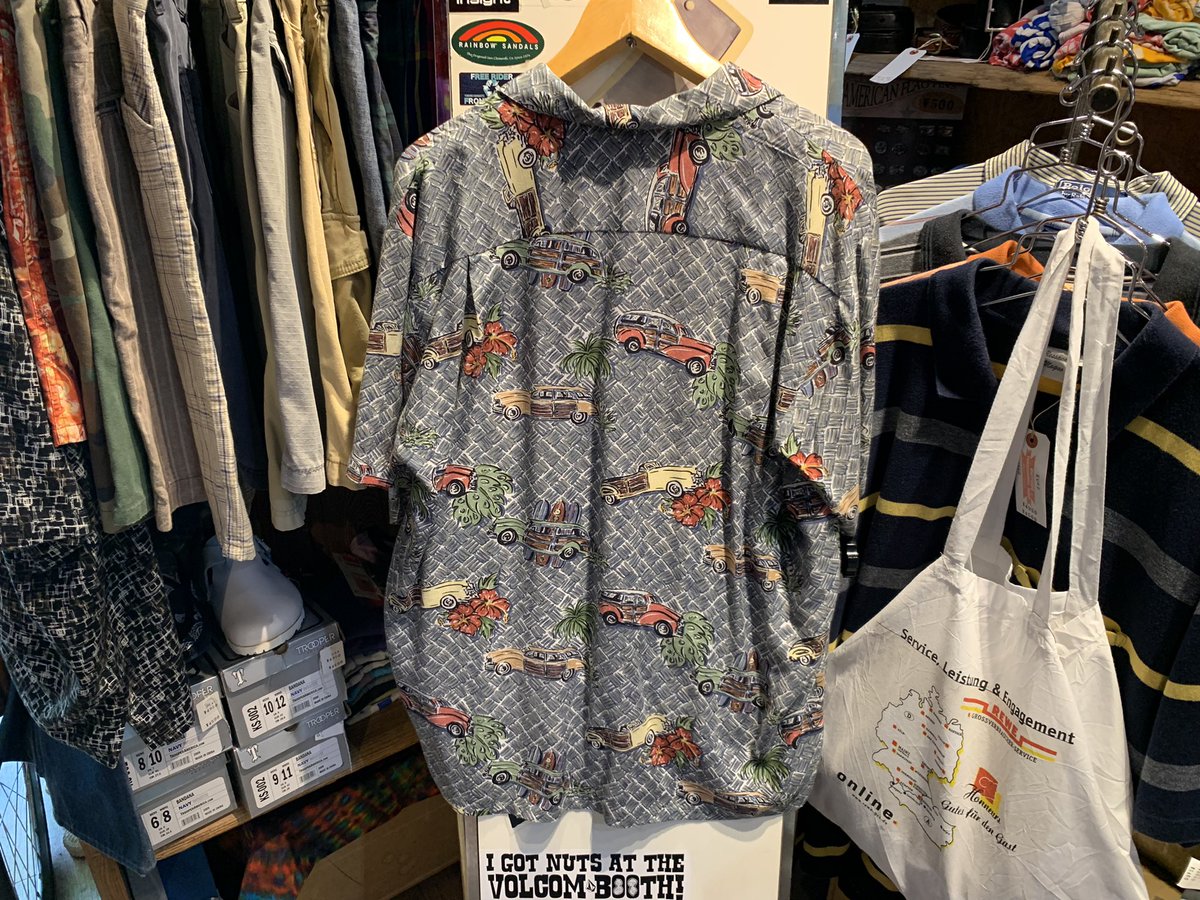 outsidekawasaki's tweet photo. USED Pineapple Connection
Aloha Shirts
Size M
Price ¥4950 Taxin
#アウトサイド川崎 #川崎 #川崎駅 #川崎駅東口 #古着 #川崎古着 #神奈川古着 #アメカジ #川崎古着マップ #pineappleconnection #半袖シャツ #レーヨンシャツ #レーヨン #アロハシャツ #オープンカラーシャツ #開襟シャツ https://t.co/zqrDXSeMBJ