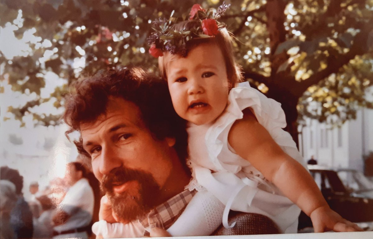 Die Lieblingswoche - Countdown 😍 #Maienzug #Aarau (Foto mit Papi,Maienzug 1982)