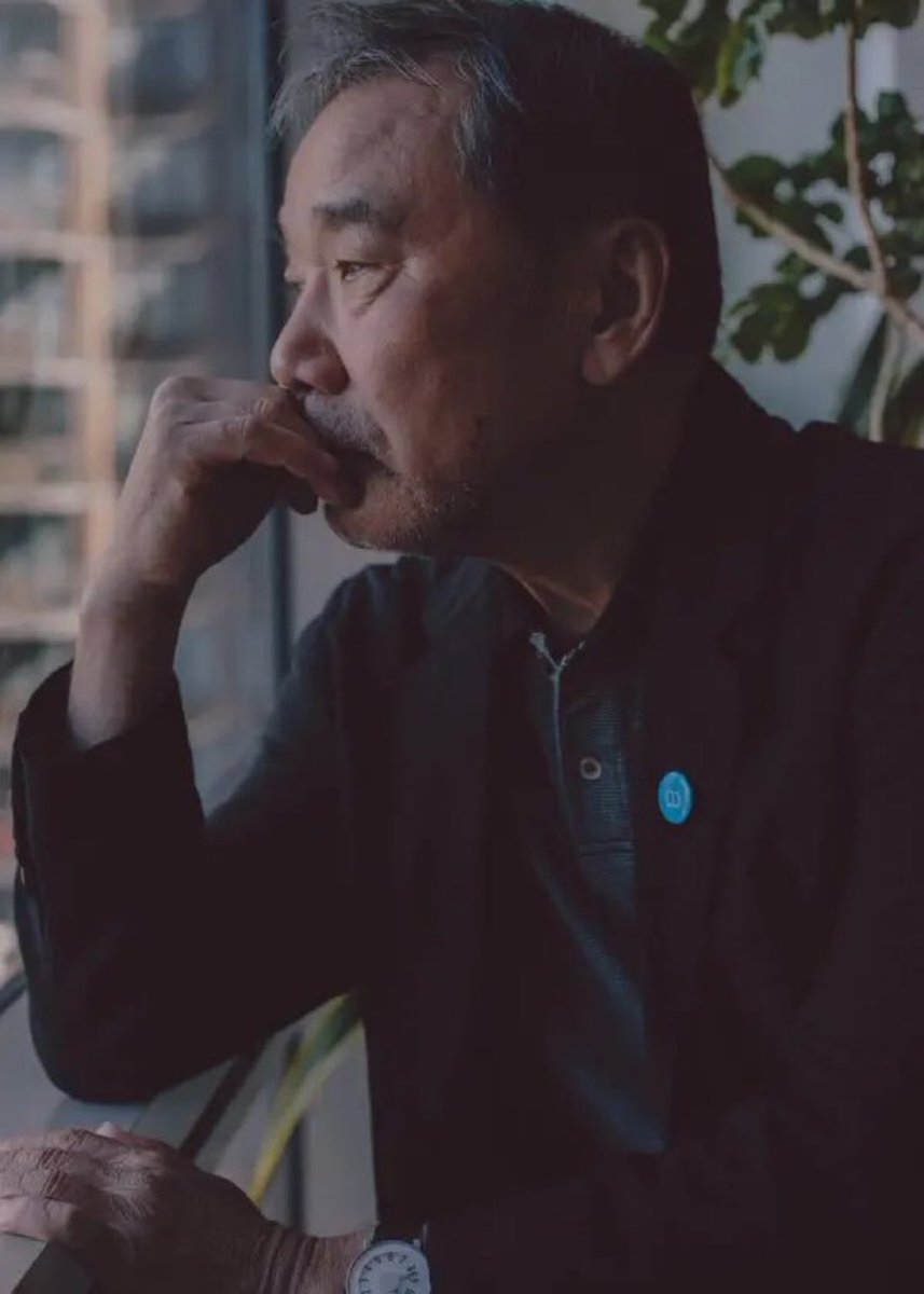 ValaAfshar's tweet photo. Once the storm is over, you won’t remember how you made it through, how you managed to survive. 

You won’t even be sure, whether the storm is really over. But one thing is certain.

When you come out of the storm, you won’t be the same person who walked in. 

—Haruki Murakami https://t.co/JdfsKcbsiy