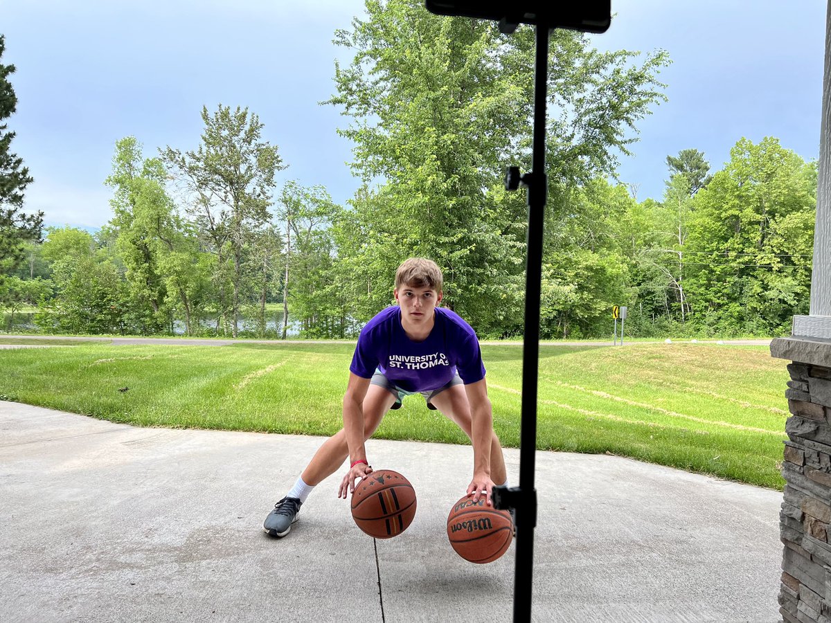 Kevin Arnold tweet media