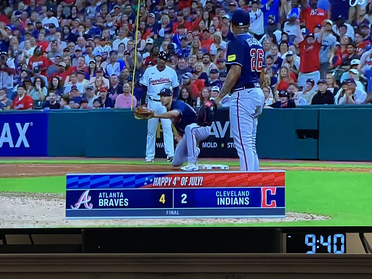 jtgeter's tweet photo. Oops Bally Sports graphics with a slight glitch…. https://t.co/D2CuLK4OI3