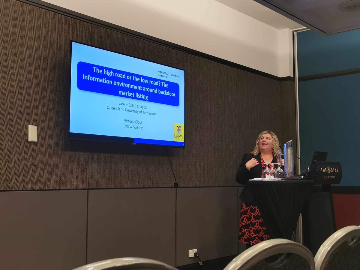 Another awesome erudite presentation ⁦<a href="/DrVictoriaClout/">Victoria Clout</a>⁩ champions the cause of start up entrepreneurs in #ASX back door listing. ⁦⁦<a href="/AFAANZ/">AFAANZ</a>⁩
